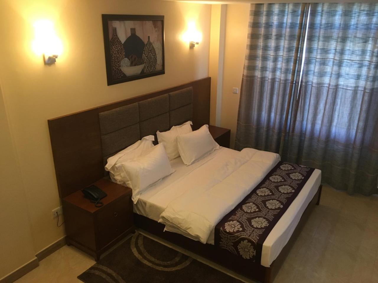 Imperial Hotel & Apartments Dar es Salaam Extérieur photo