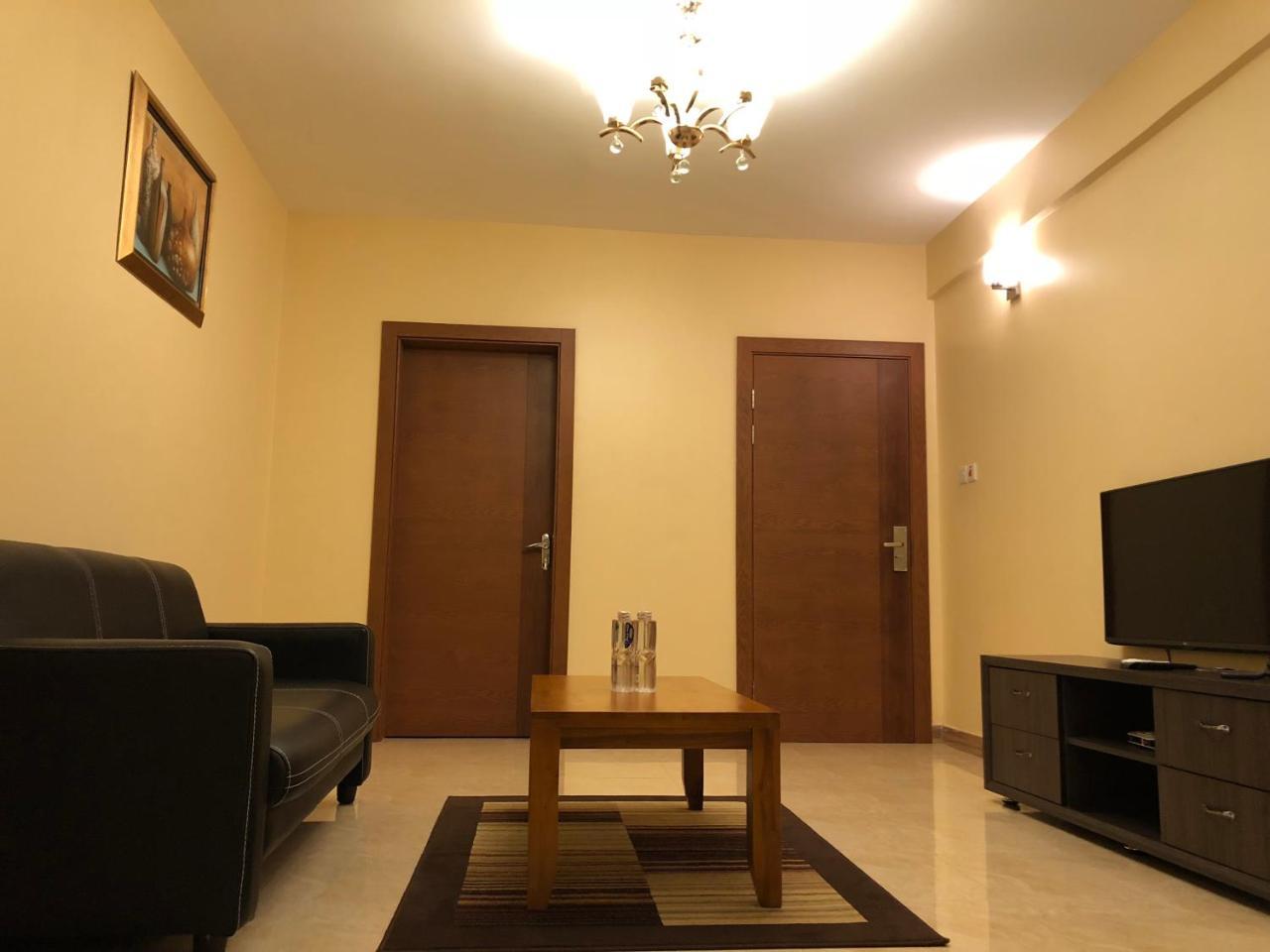 Imperial Hotel & Apartments Dar es Salaam Extérieur photo