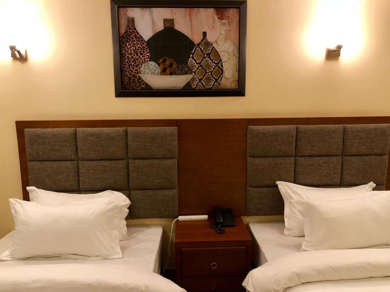 Imperial Hotel & Apartments Dar es Salaam Extérieur photo